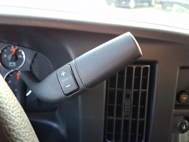 New 2025 Chevrolet Express 3500 LS image 10