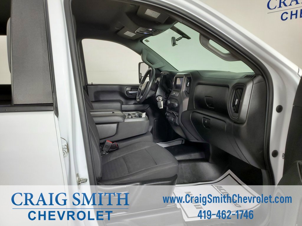 Used 2020 Chevrolet Silverado 3500 W/T image 30