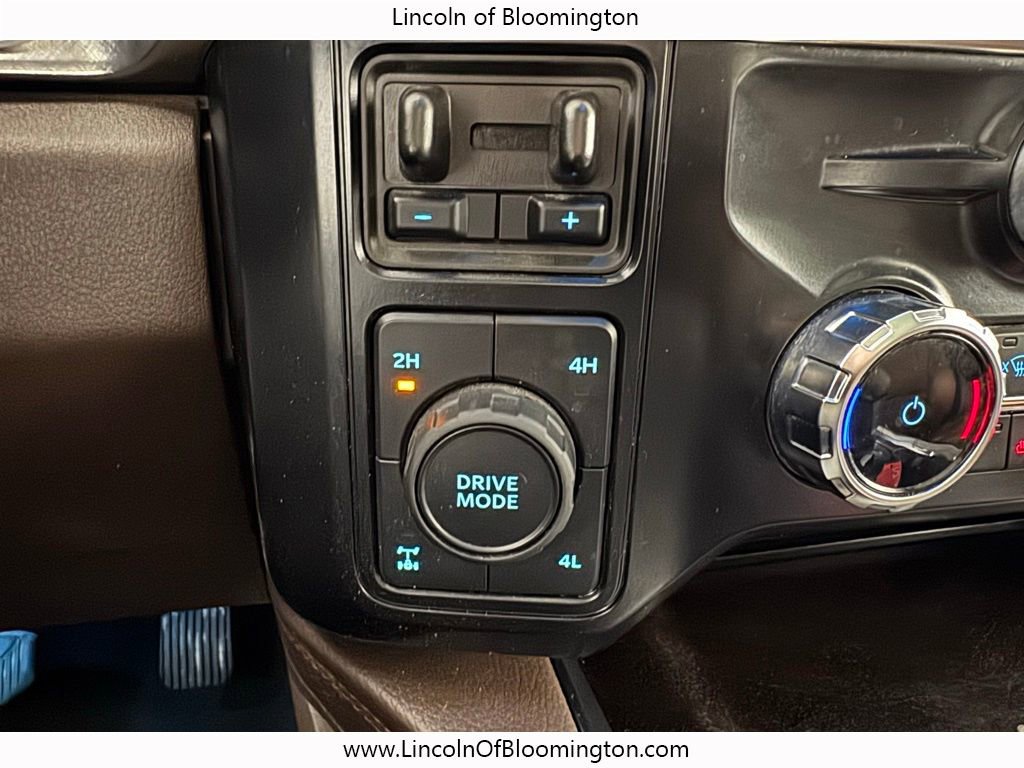 Used 2025 Ford F250 King Ranch w/ FX4 Off-Road Package image 67