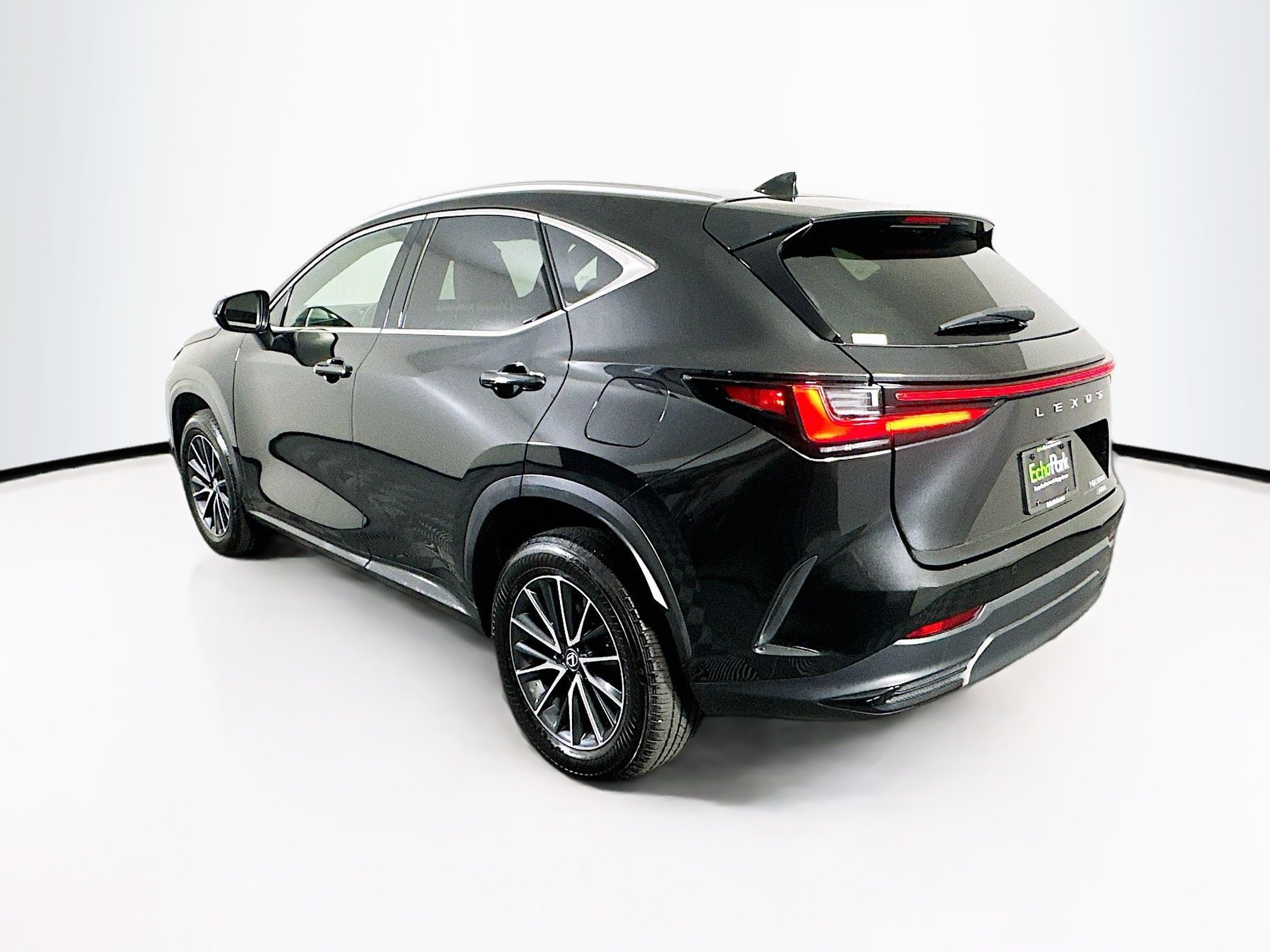 Used 2025 Lexus NX 350 AWD w/ Premium Package image 5