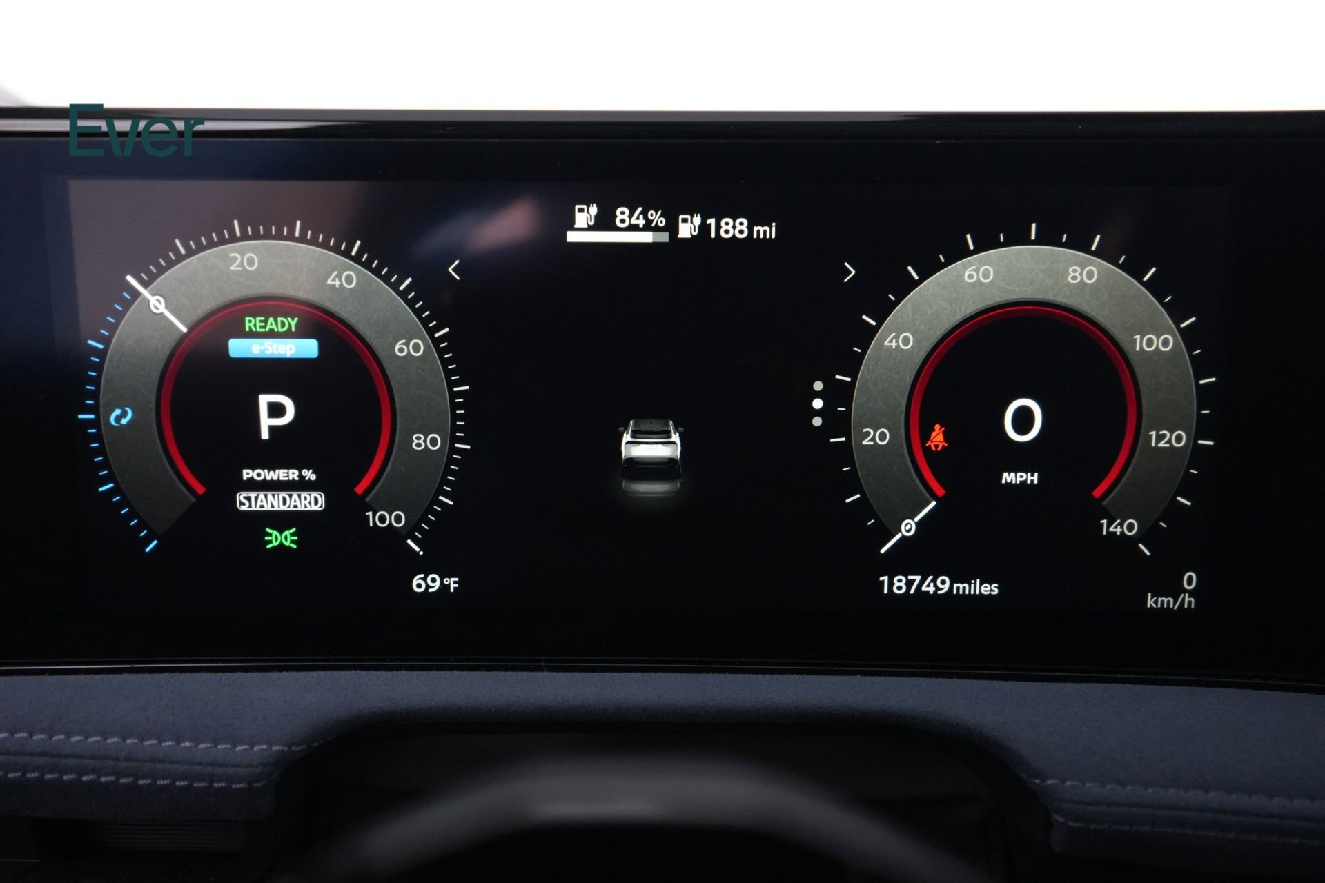 Used 2023 Nissan Ariya image 7