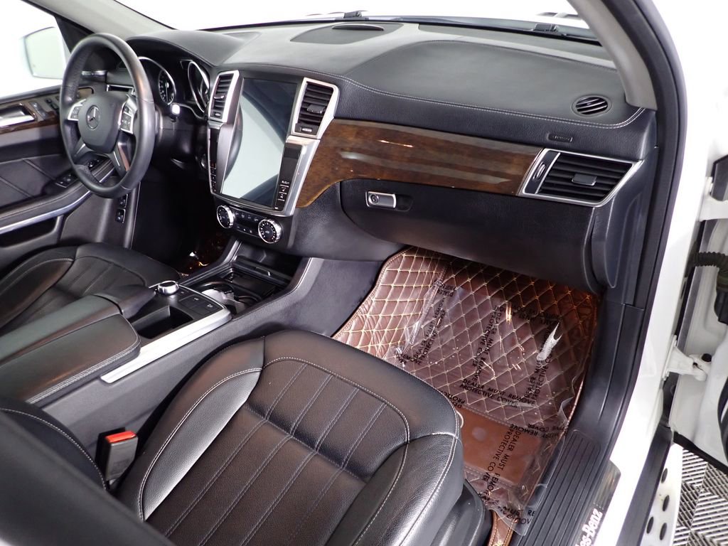 Used 2014 Mercedes-Benz GL 450 4MATIC image 51