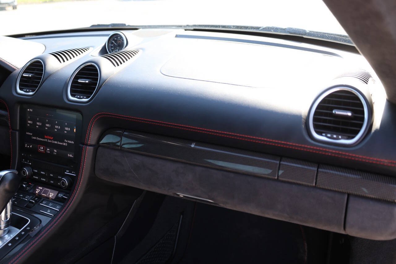 Used 2018 Porsche 718 Cayman GTS RWD image 20