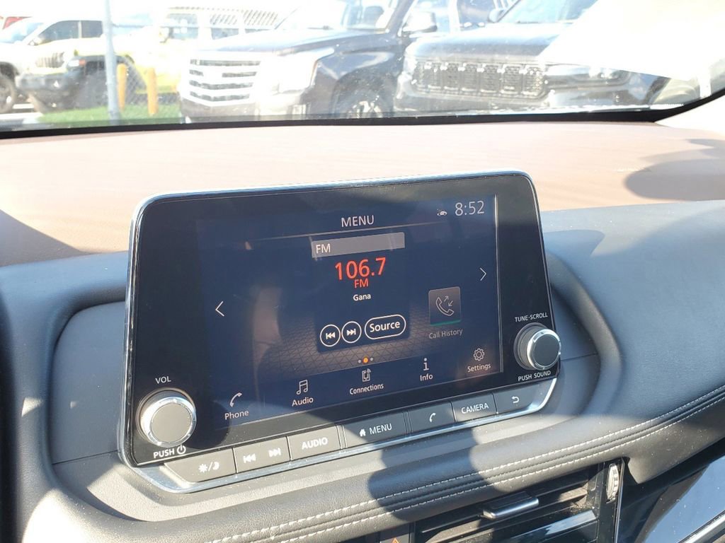 Used 2022 Nissan Rogue SL image 20