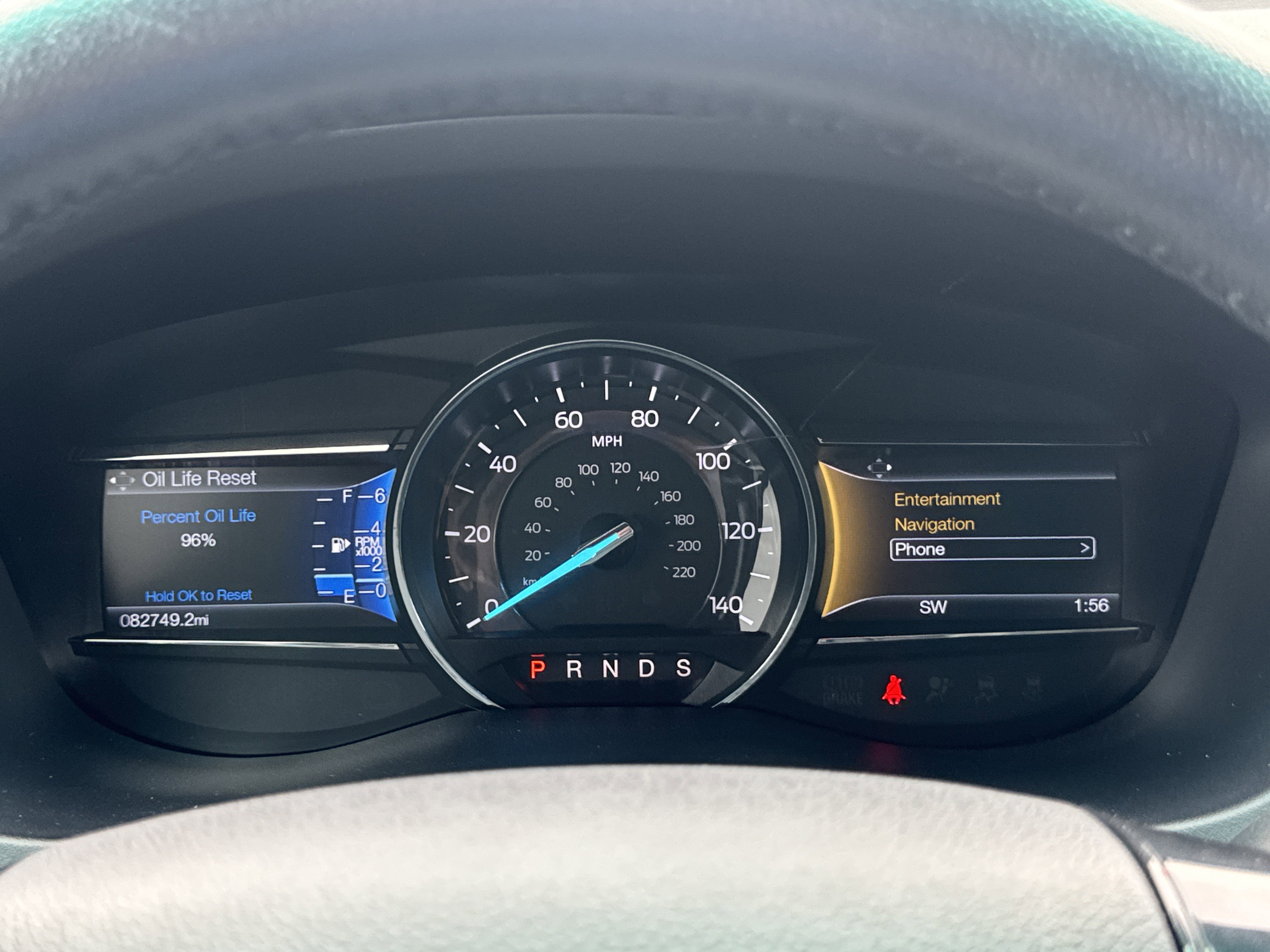 Used 2017 Ford Explorer XLT w/ Equipment Group 201A FWD image 13