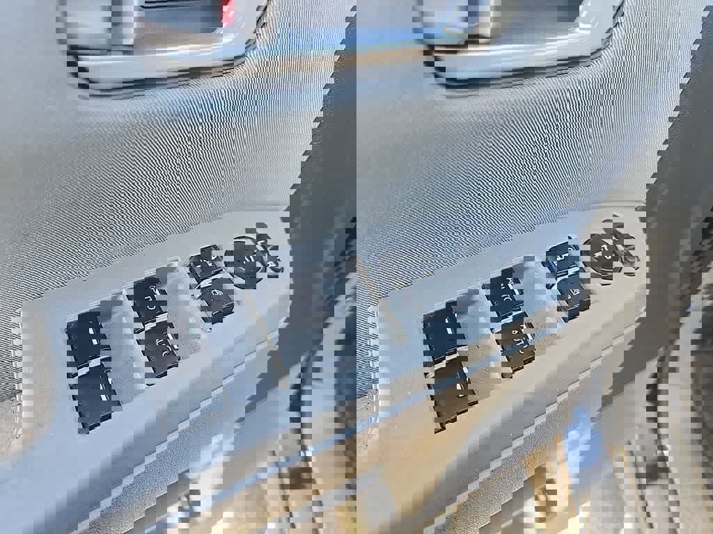 Used 2015 Honda Pilot SE image 13