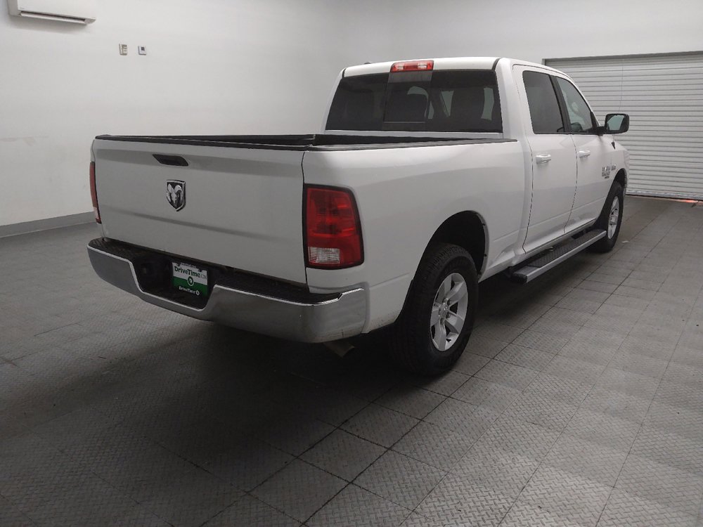 Used 2019 RAM 1500 Classic SLT AWD/4WD image 9
