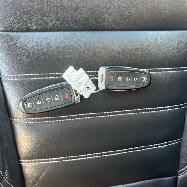 Used 2018 Ford Escape Titanium w/ Ford Safe & Smart Package AWD/4WD image 30