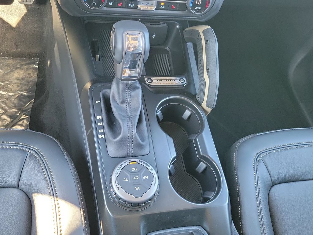 New 2025 Ford Bronco Badlands AWD/4WD image 24
