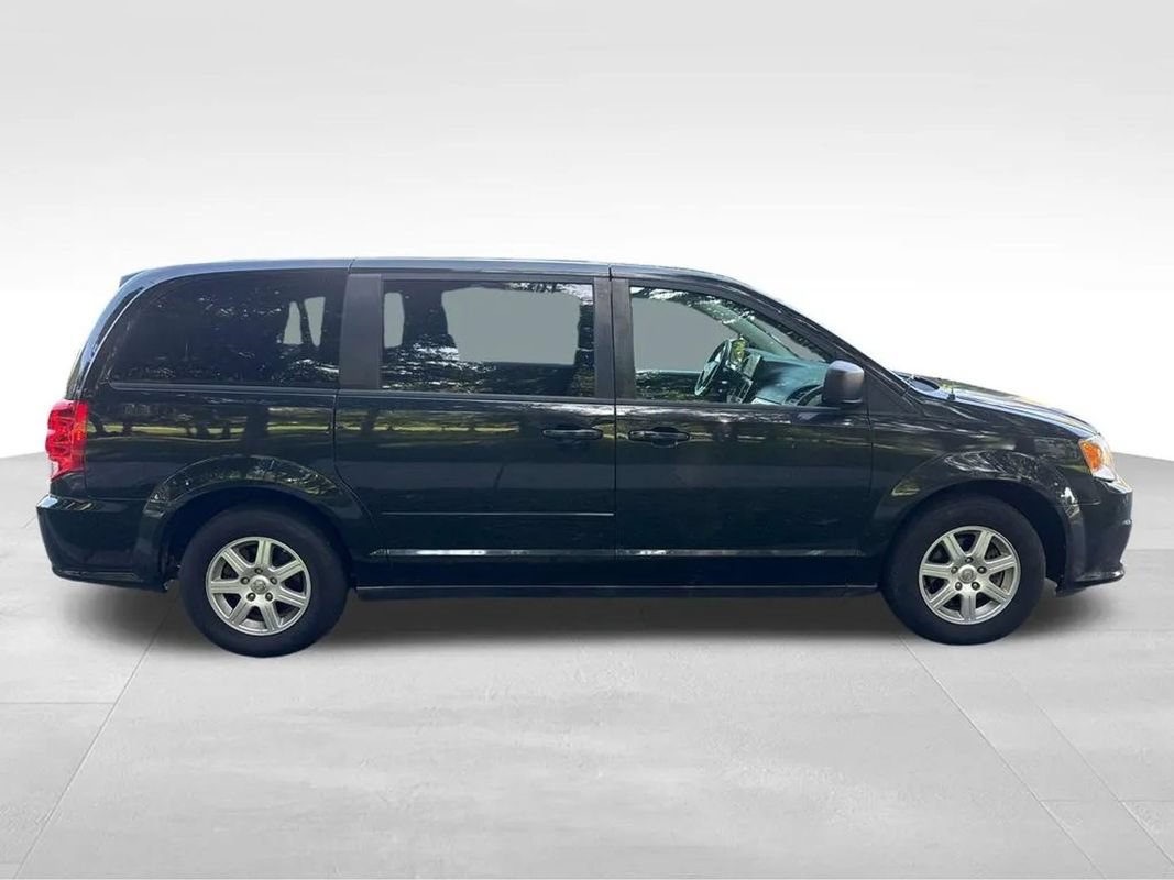 Used 2013 Dodge Grand Caravan SE FWD image 9