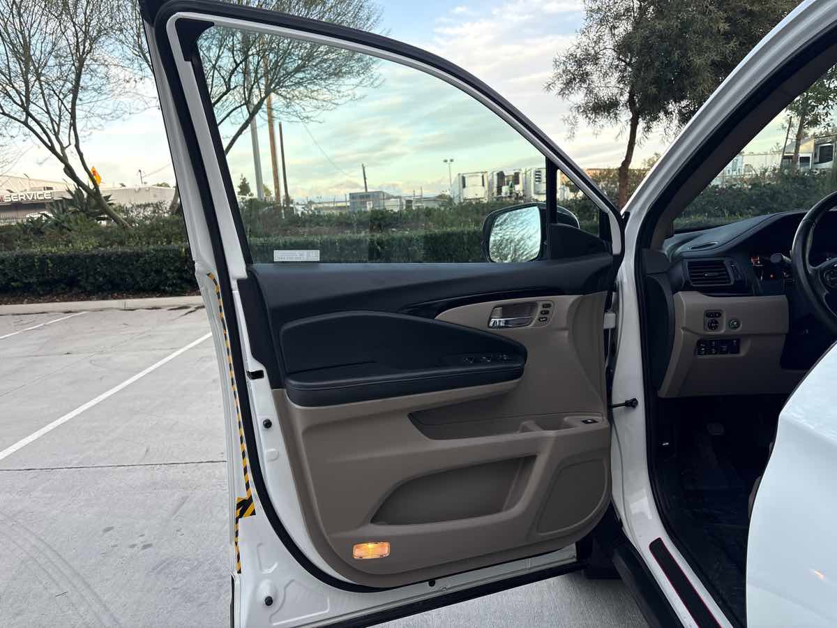 Used 2020 Honda Ridgeline RTL-E image 19