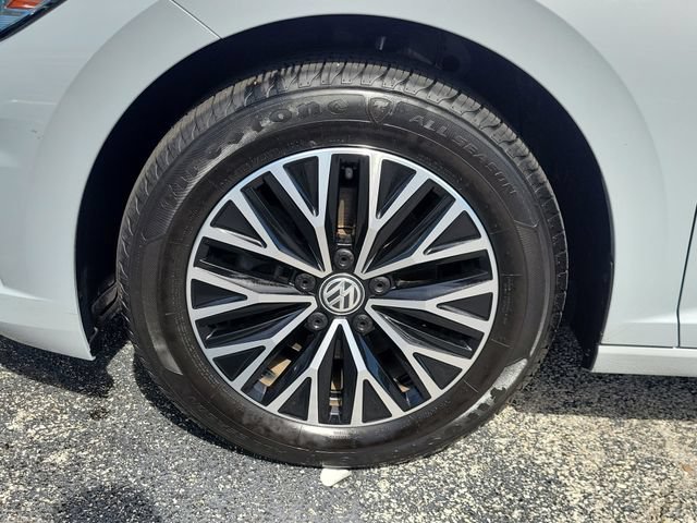 Used 2019 Volkswagen Jetta SEL FWD image 8