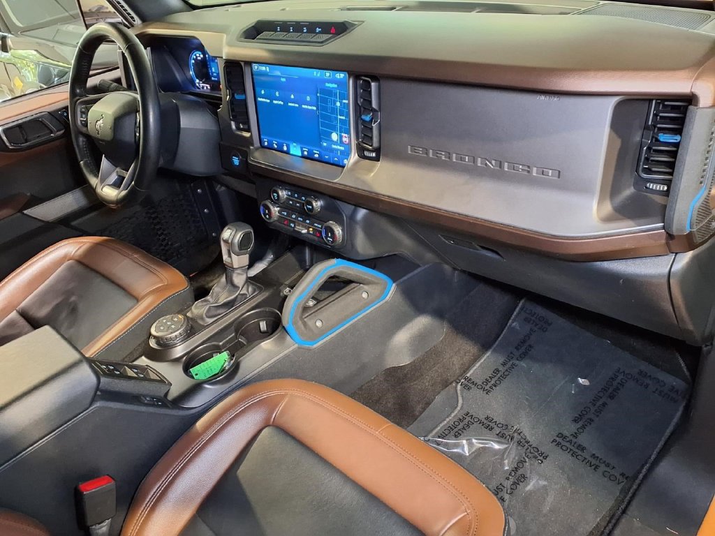 Certified 2022 Ford Bronco Outer Banks w/ Sasquatch Package AWD/4WD image 30