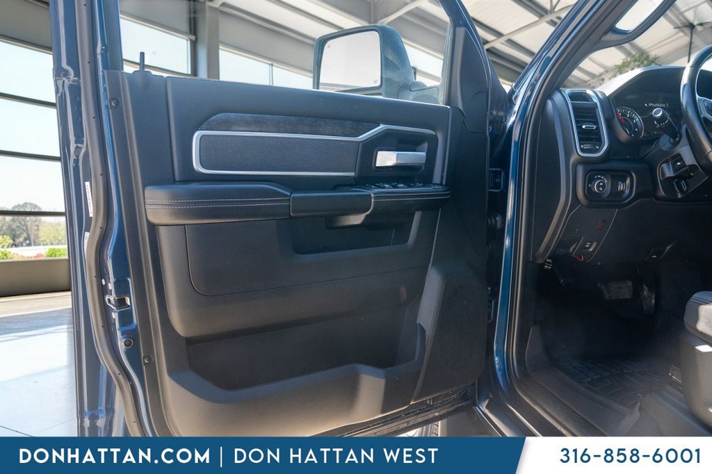 Used 2023 RAM 2500 Big Horn w/ Level B Equipment Group AWD/4WD image 13