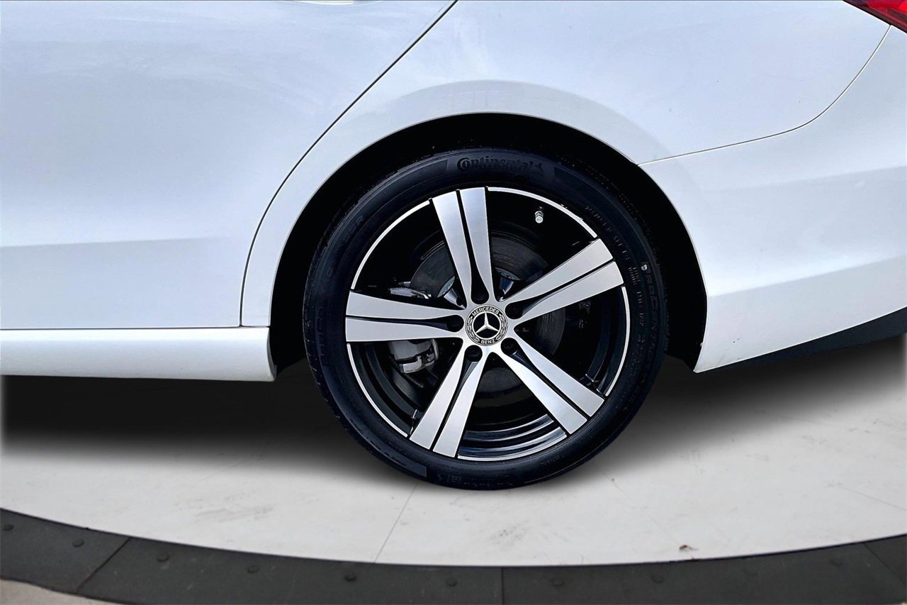 Used 2022 Mercedes-Benz C 300 Sedan image 34