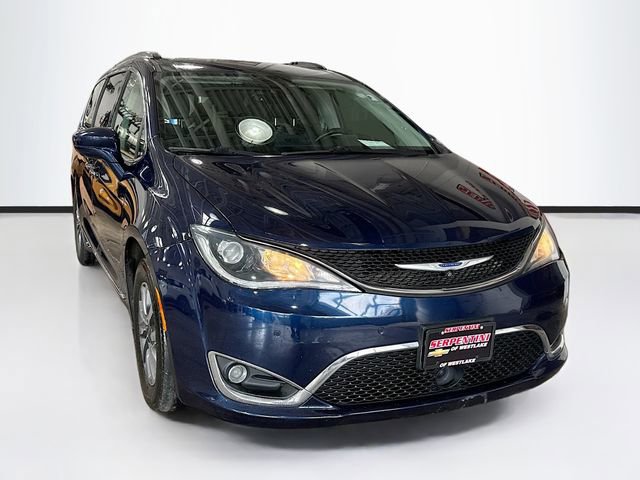 Used 2019 Chrysler Pacifica Touring-L Plus w/ Advanced Safetytec Group image 3