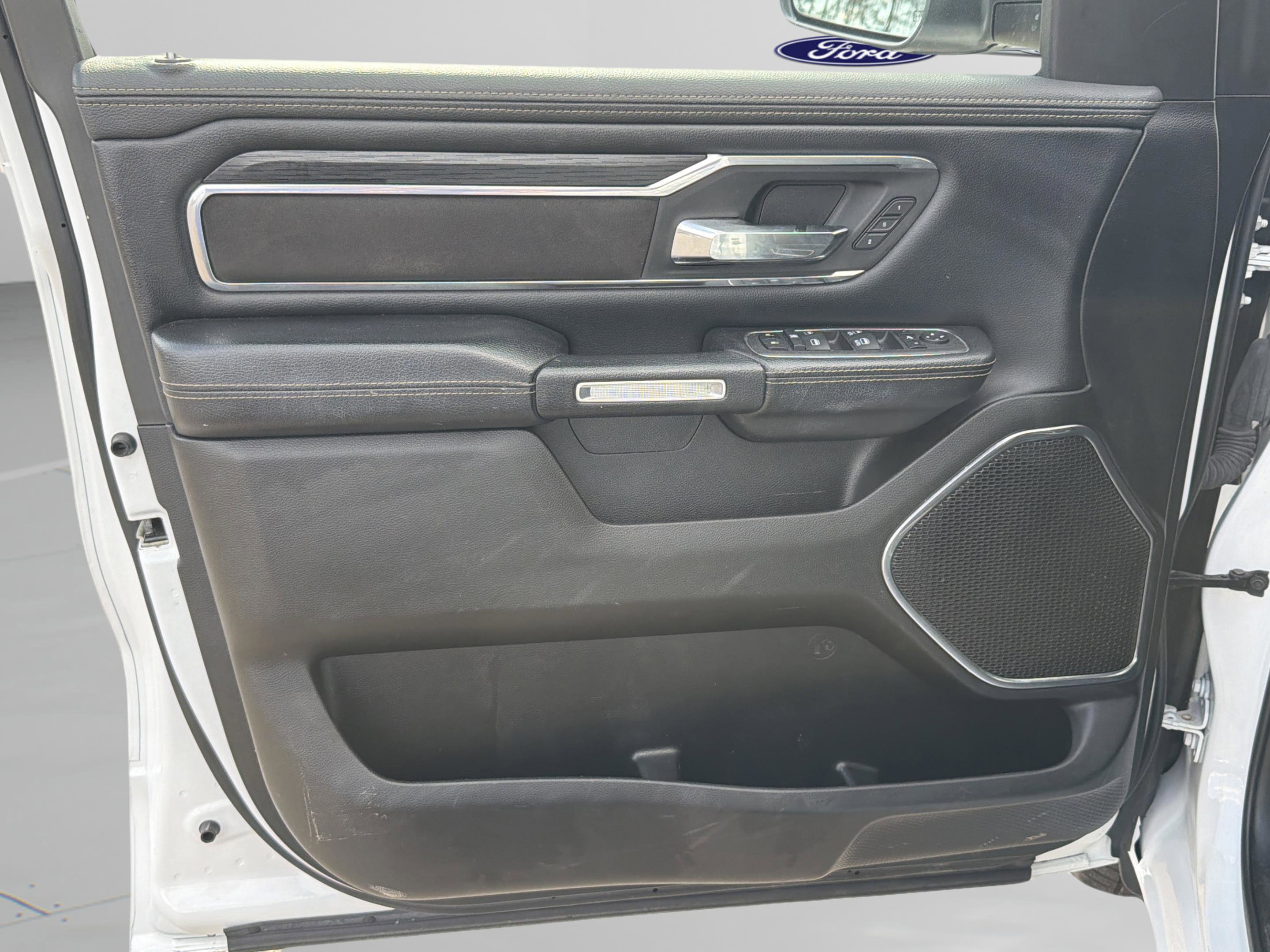 Used 2024 RAM 1500 Laramie image 34