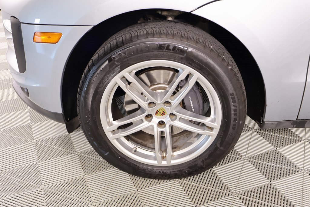 Used 2020 Porsche Macan image 19