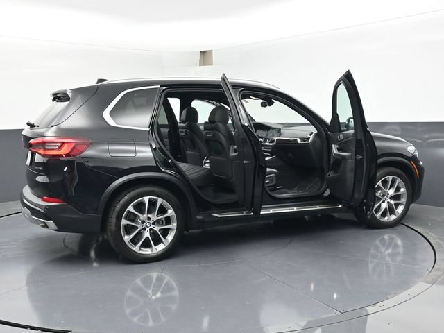 Used 2023 BMW X5 xDrive40i AWD/4WD image 50