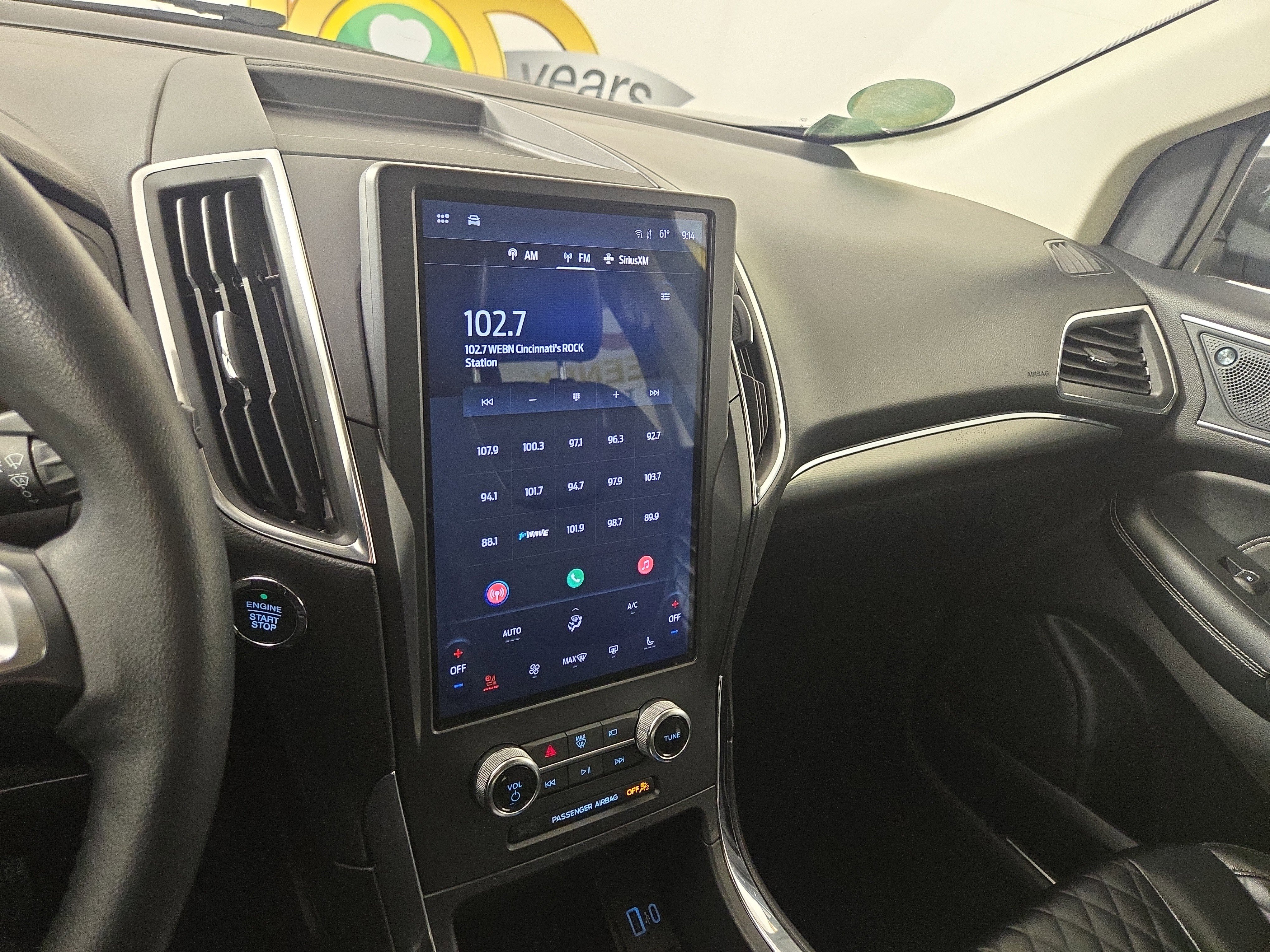 Used 2024 Ford Edge Titanium image 21