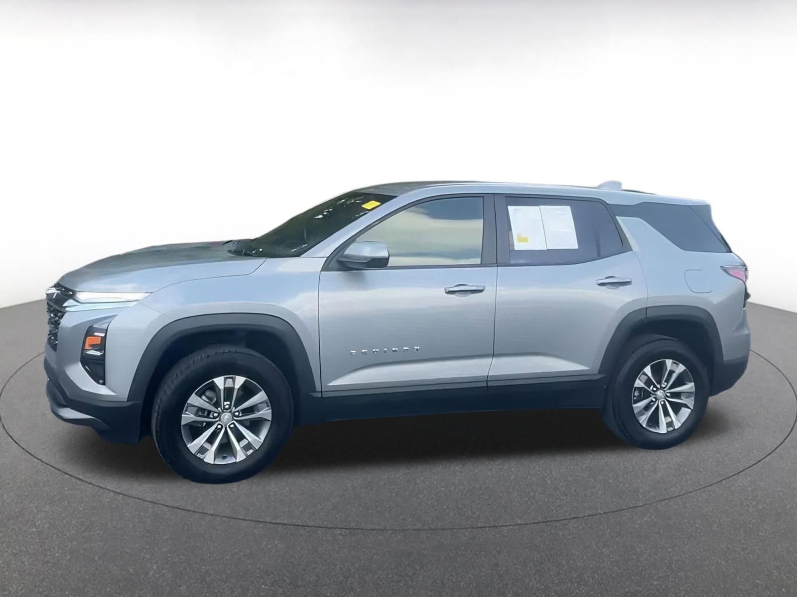 Used 2025 Chevrolet Equinox LT image 15