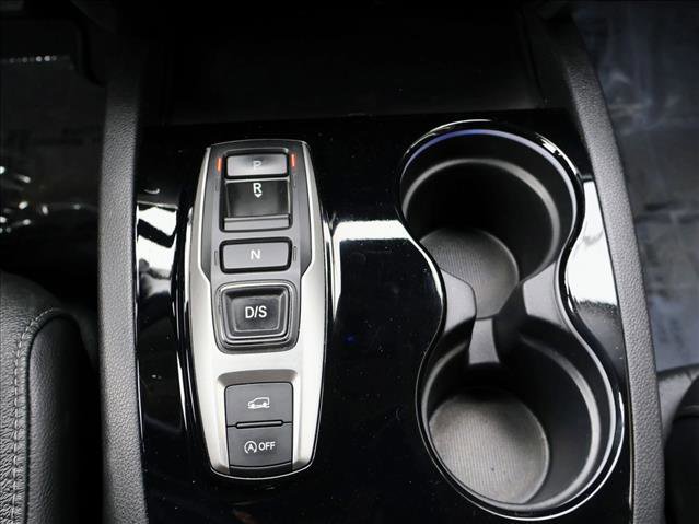 Used 2019 Honda Pilot Touring image 17