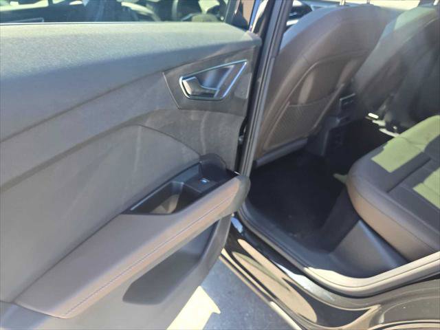 Used 2023 Audi Q4 e-tron Prestige AWD/4WD image 16