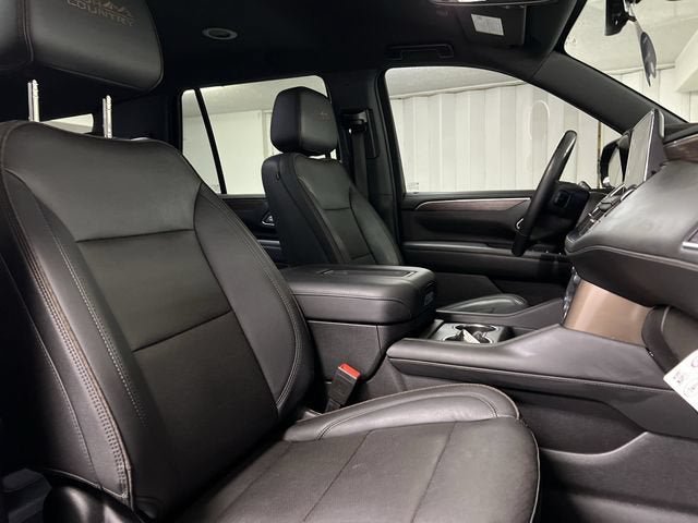 Certified 2022 Chevrolet Tahoe High Country AWD/4WD image 27