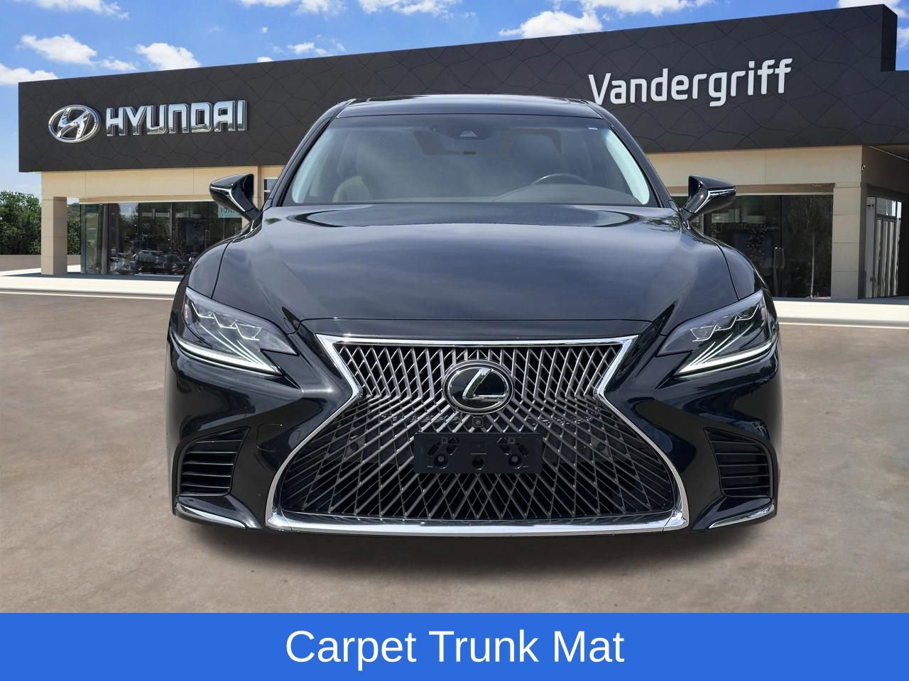 Used 2019 Lexus LS 500 w/ Interior Upgrade Package RWD image 8