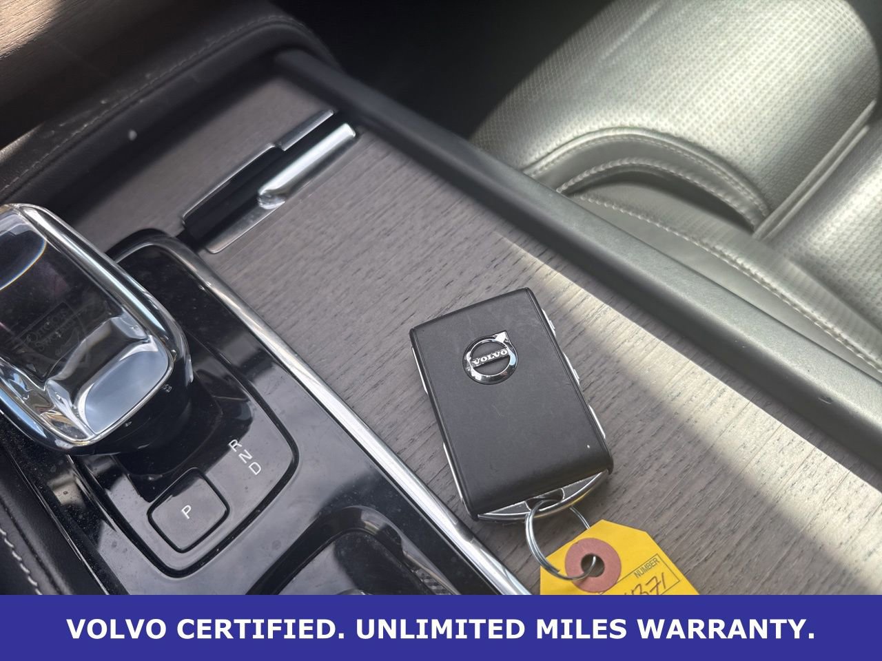 Certified 2023 Volvo XC90 B6 Ultimate image 30