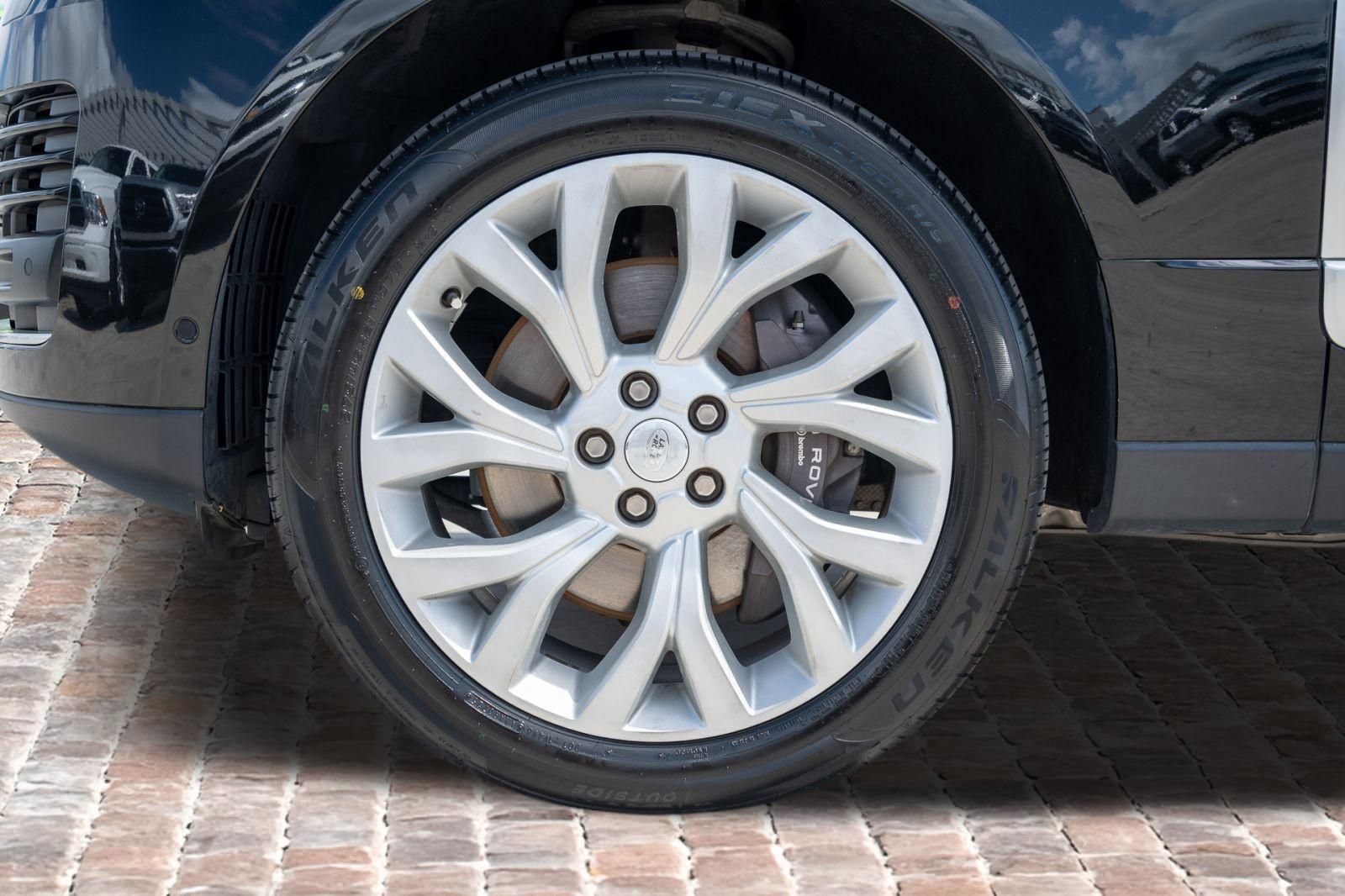 Used 2022 Land Rover Range Rover Westminster Edition image 35