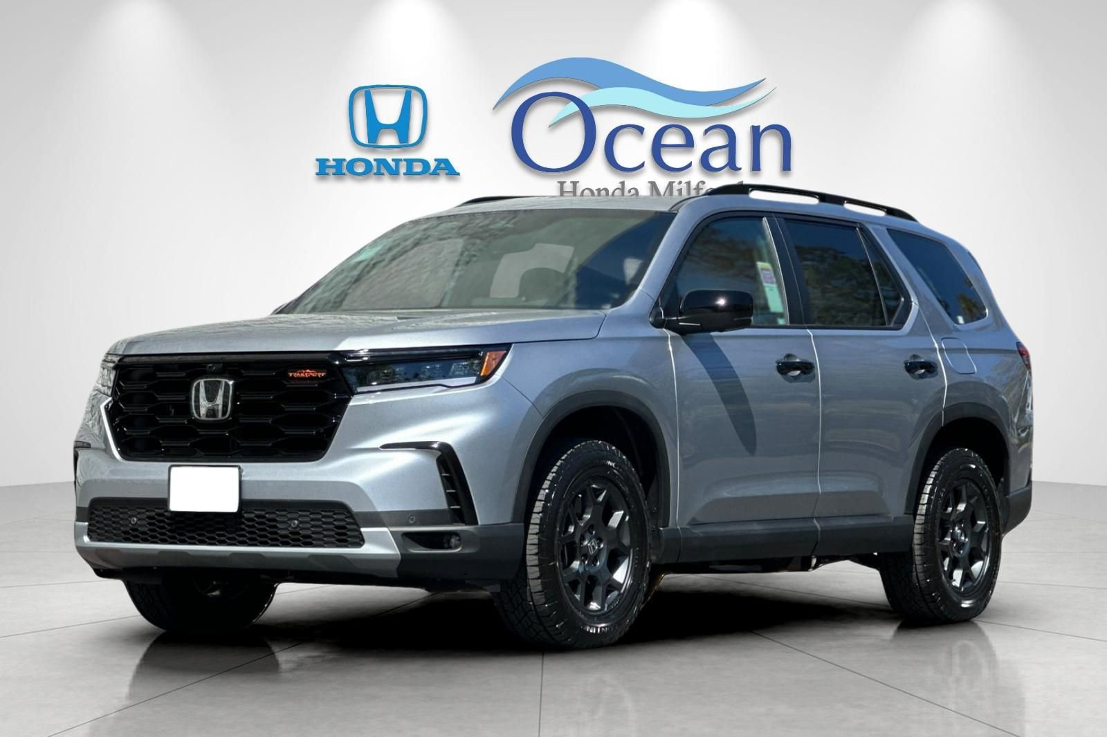 New 2025 Honda Pilot TrailSport