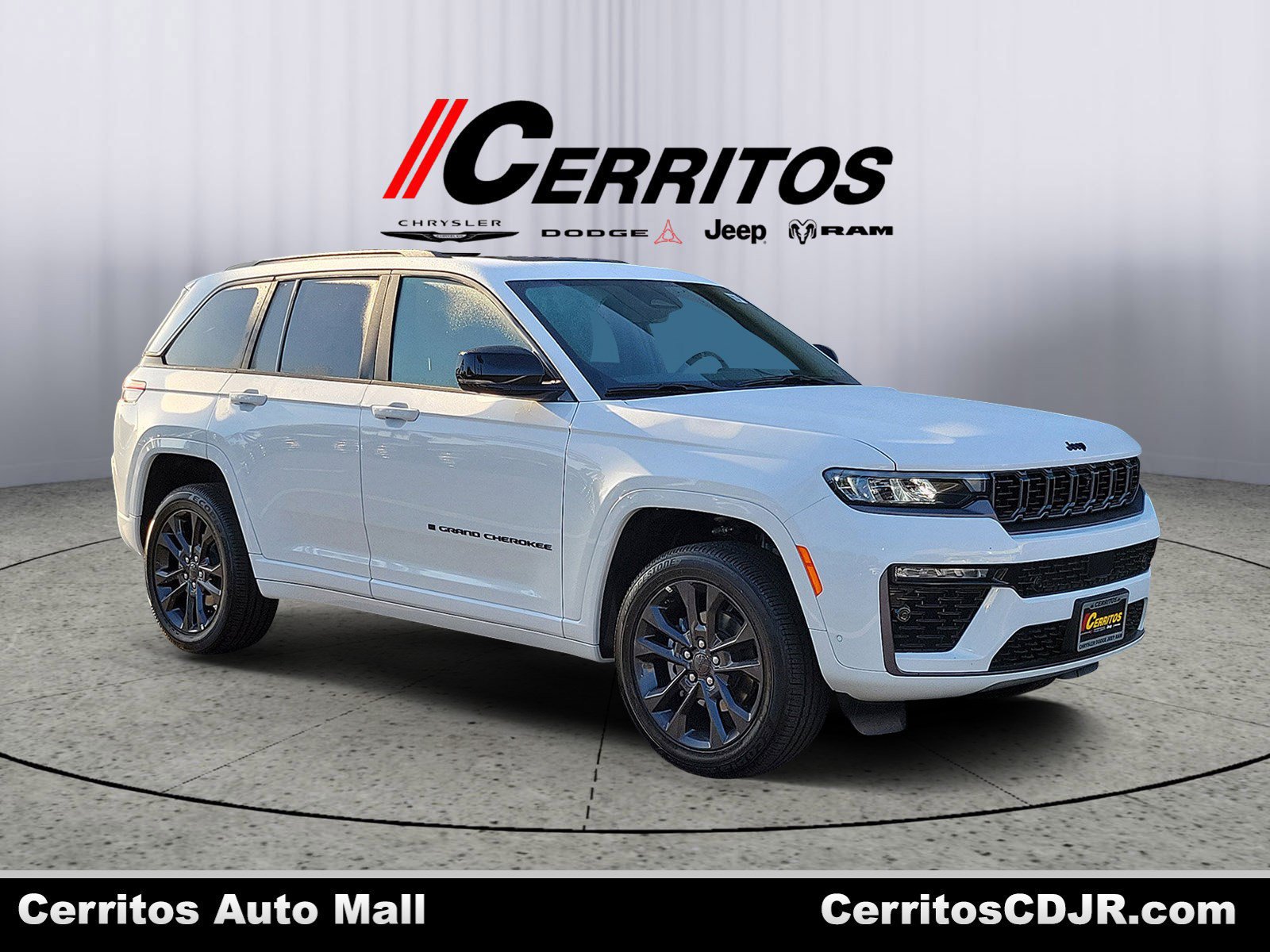 New 2026 Jeep Grand Cherokee Limited AWD/4WD image 1