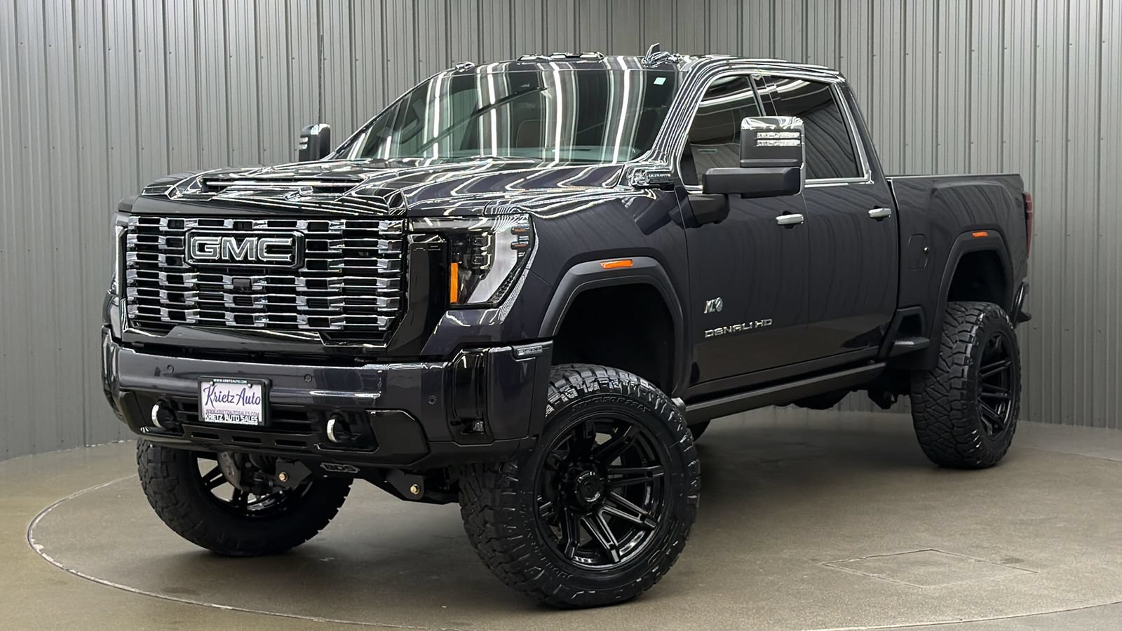 Used 2026 GMC Sierra 3500 Denali Ultimate AWD/4WD image 1
