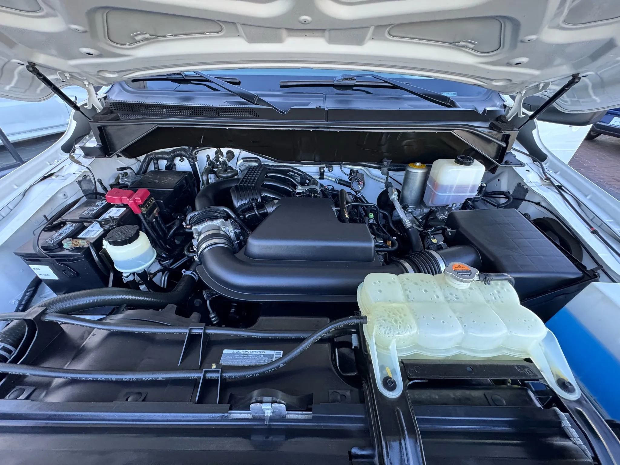 Used 2018 Nissan NV 3500 S image 31