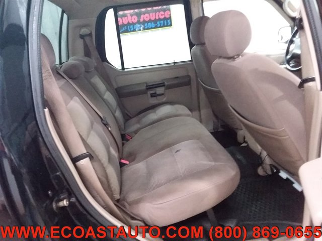 Used 2004 Ford Explorer Sport Trac Adrenalin image 15