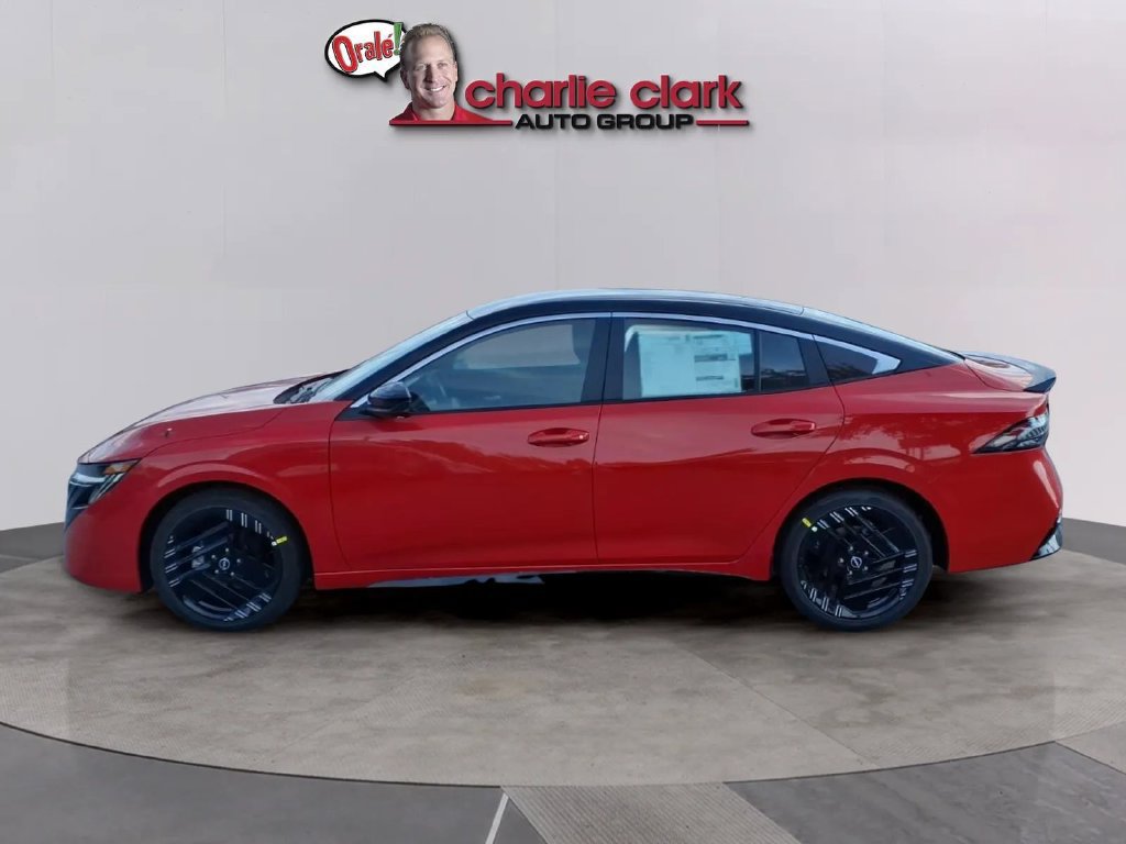 New 2027 Nissan Sentra SR w/ SR All Weather Package FWD image 2
