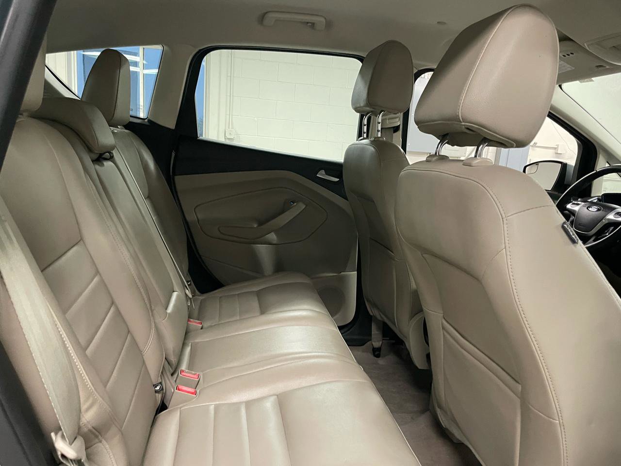 Used 2013 Ford C-MAX SEL image 19