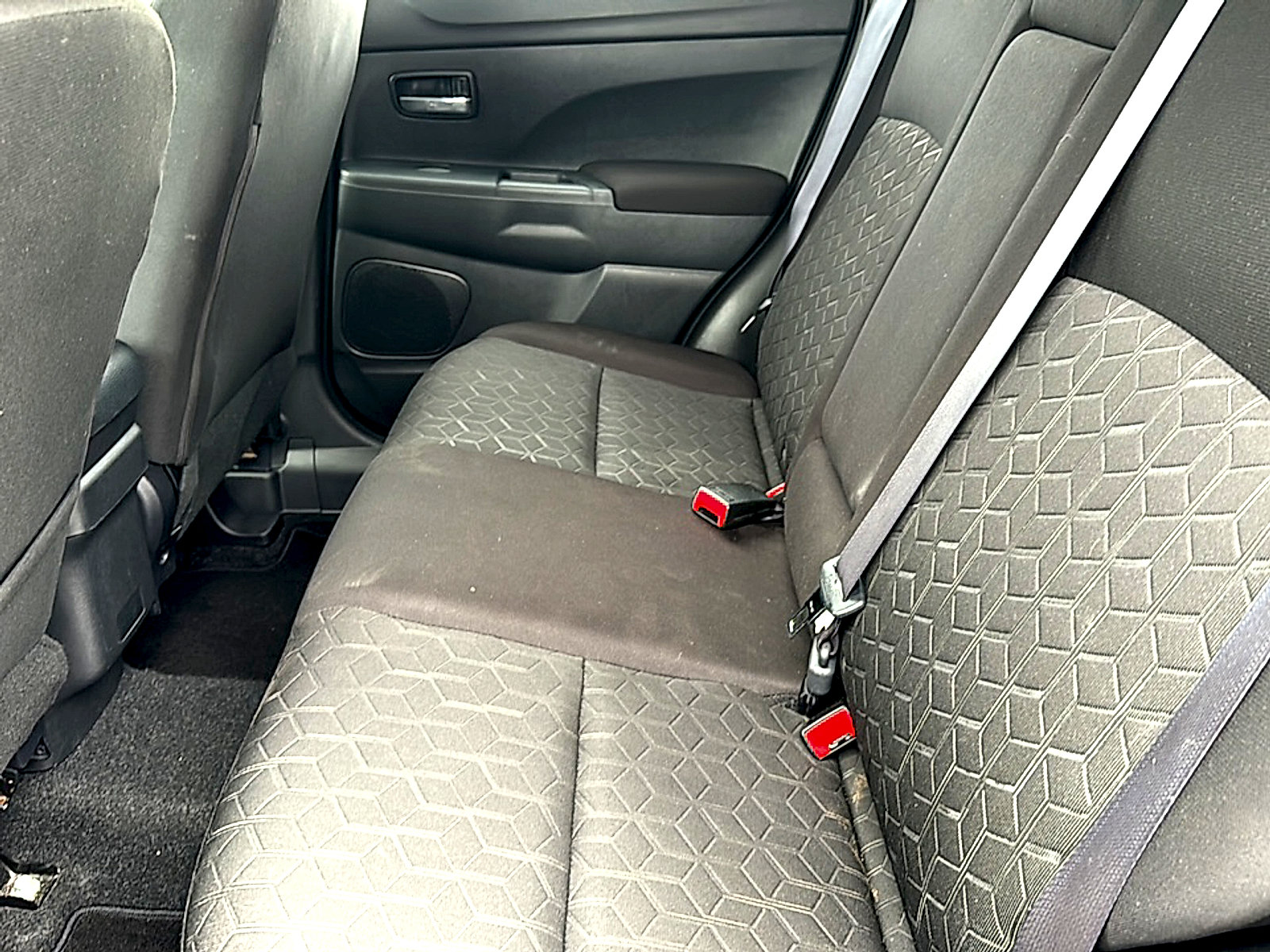 Used 2024 Mitsubishi Outlander Sport ES AWD/4WD image 18
