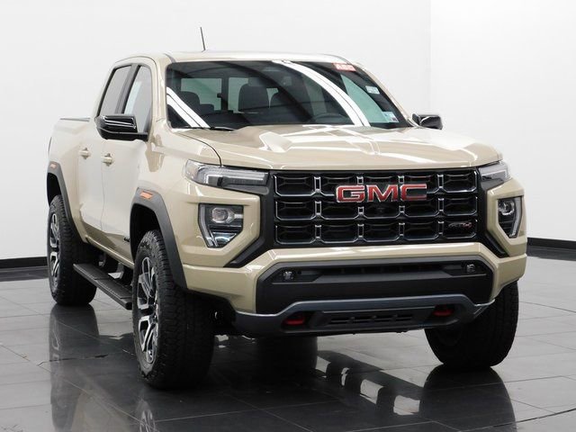 Used 2024 GMC Canyon AT4 w/ AT4 Premium Package