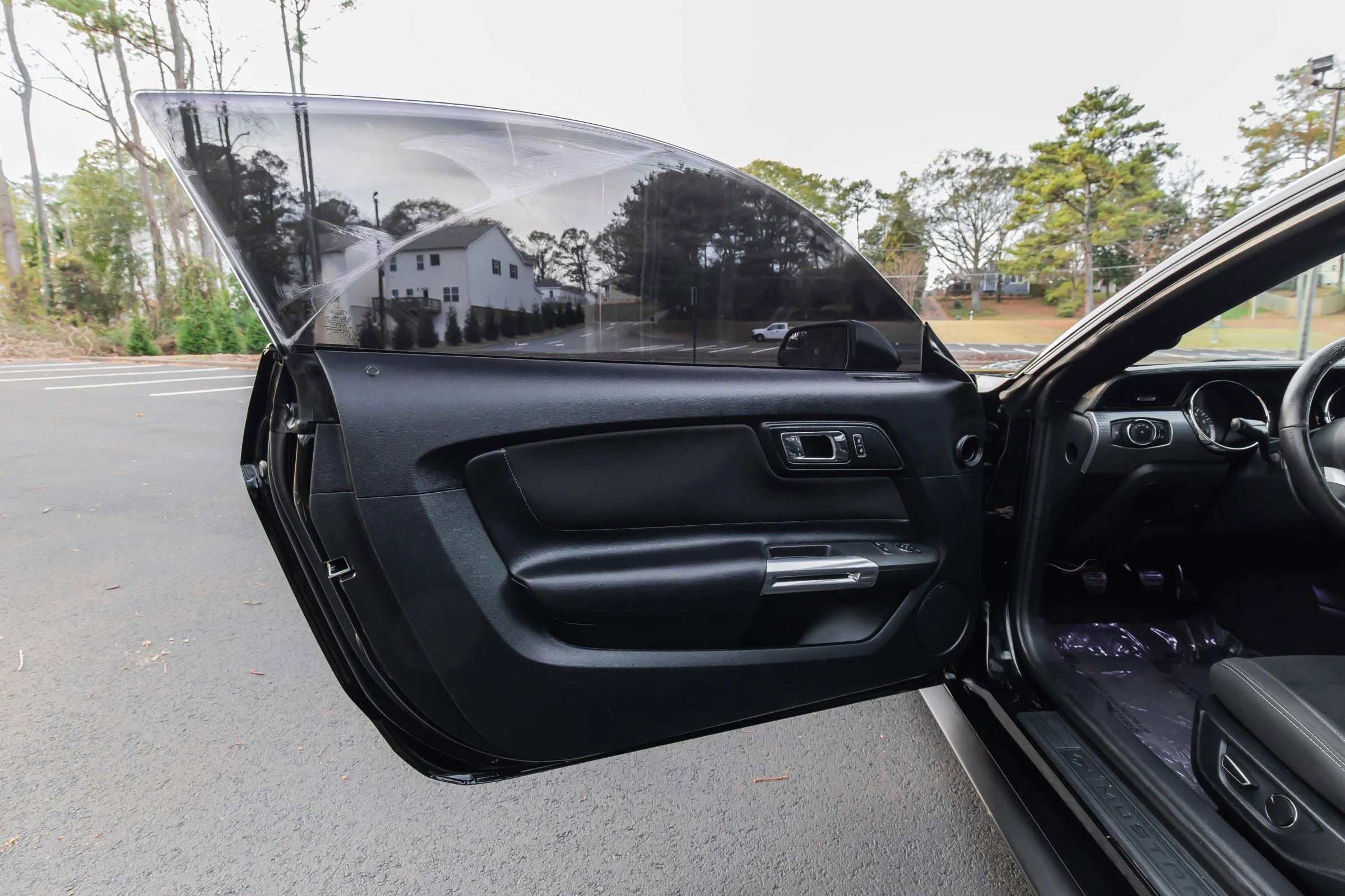 Used 2017 Ford Mustang GT w/ GT Performance Package image 16