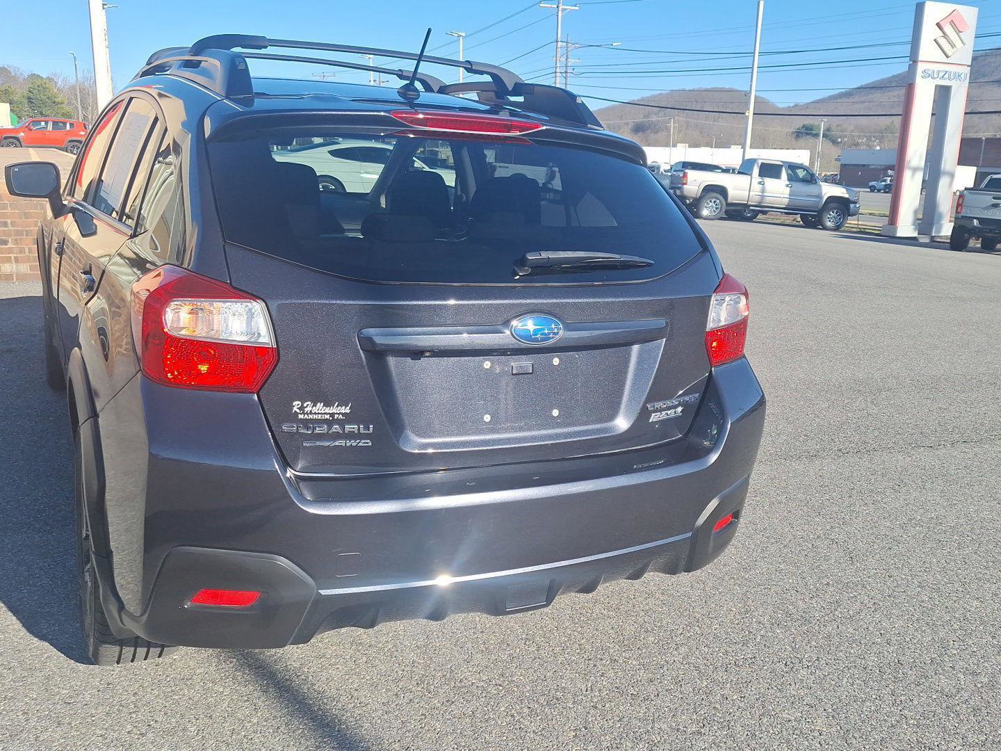 Used 2017 Subaru Crosstrek 2.0i Premium w/ Moonroof Package AWD/4WD image 4