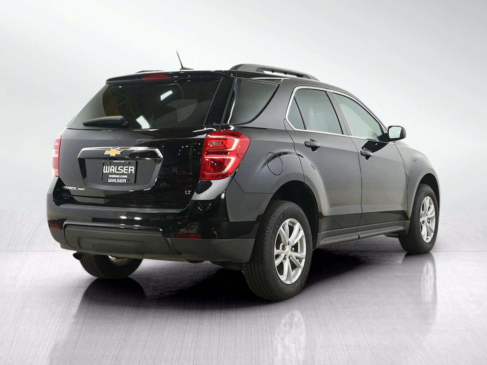 Used 2017 Chevrolet Equinox LT w/ Convenience Package AWD/4WD image 5