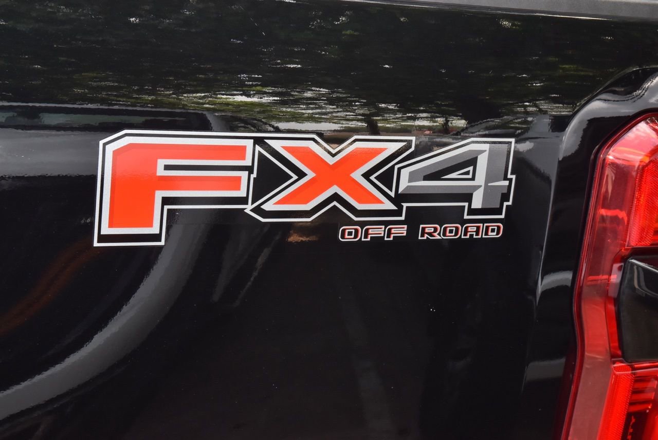 Certified 2023 Ford F250 Lariat w/ Lariat Ultimate Package AWD/4WD image 44