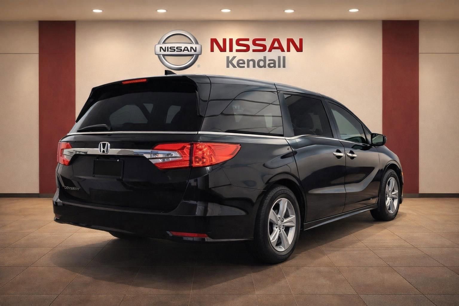 Used 2019 Honda Odyssey EX image 4