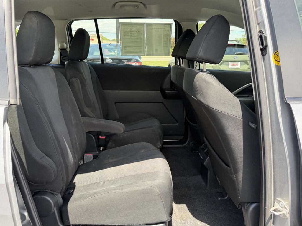 Used 2014 MAZDA MAZDA5 Sport FWD image 13