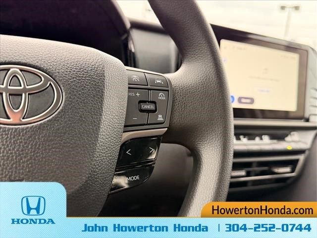 Used 2026 Toyota Camry LE FWD image 19