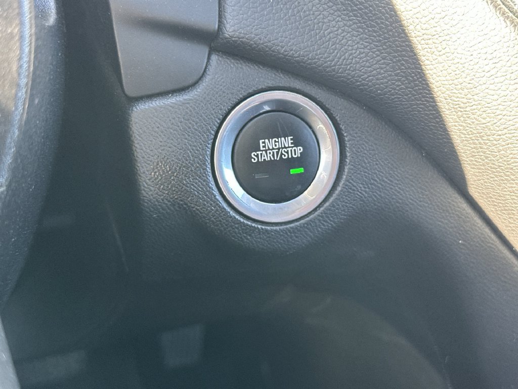 Certified 2019 Chevrolet Equinox LT AWD/4WD image 16
