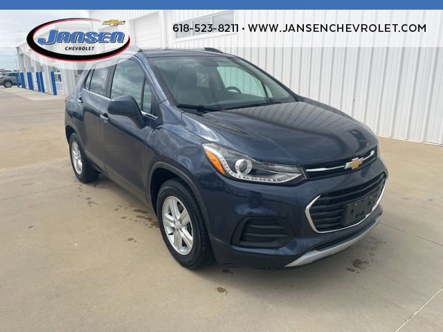Used 2018 Chevrolet Trax LT w/ Sun & Sound Package image 1