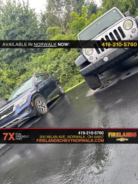 New 2026 Chevrolet Traverse LT w/ LPO, Floor Liner Package image 12